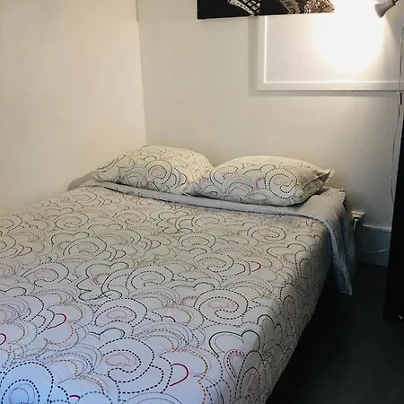 Sentier Montorgueil 2 Bedrooms Paris